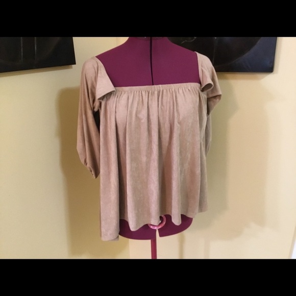Boy Language Women’s Off The Shoulder Faux Suede Blouse NWOT - Picture 1 of 7
